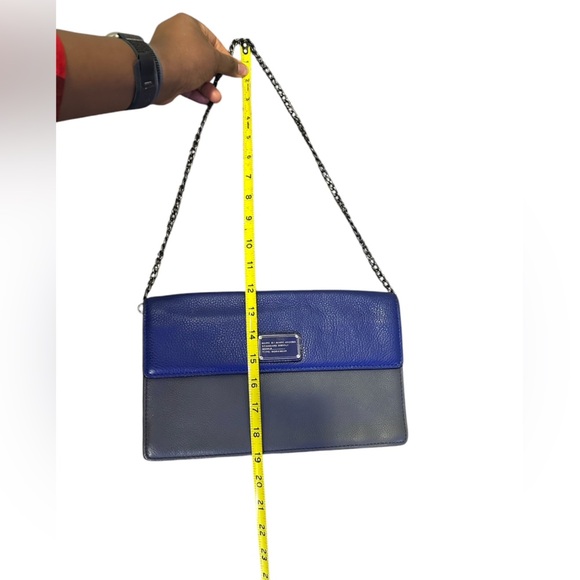 MARC BY MARC JACOBS BLUE AND GRAY CLUTCH WITH DUST BAG - Picture 5 of 15